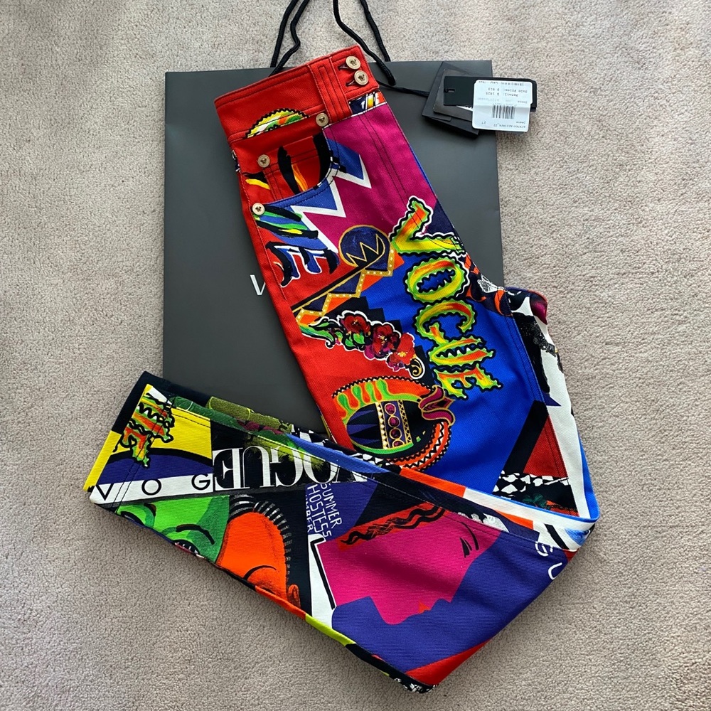 Versace jeans size 26 = US 4
